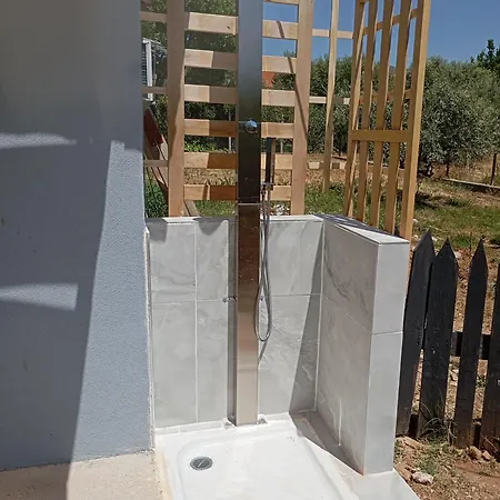 Armonia House Dikella
